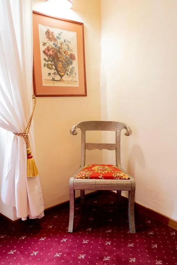 פירנצה Casa Uffizi XIII Century Tower House Boutique Hotel 2*,