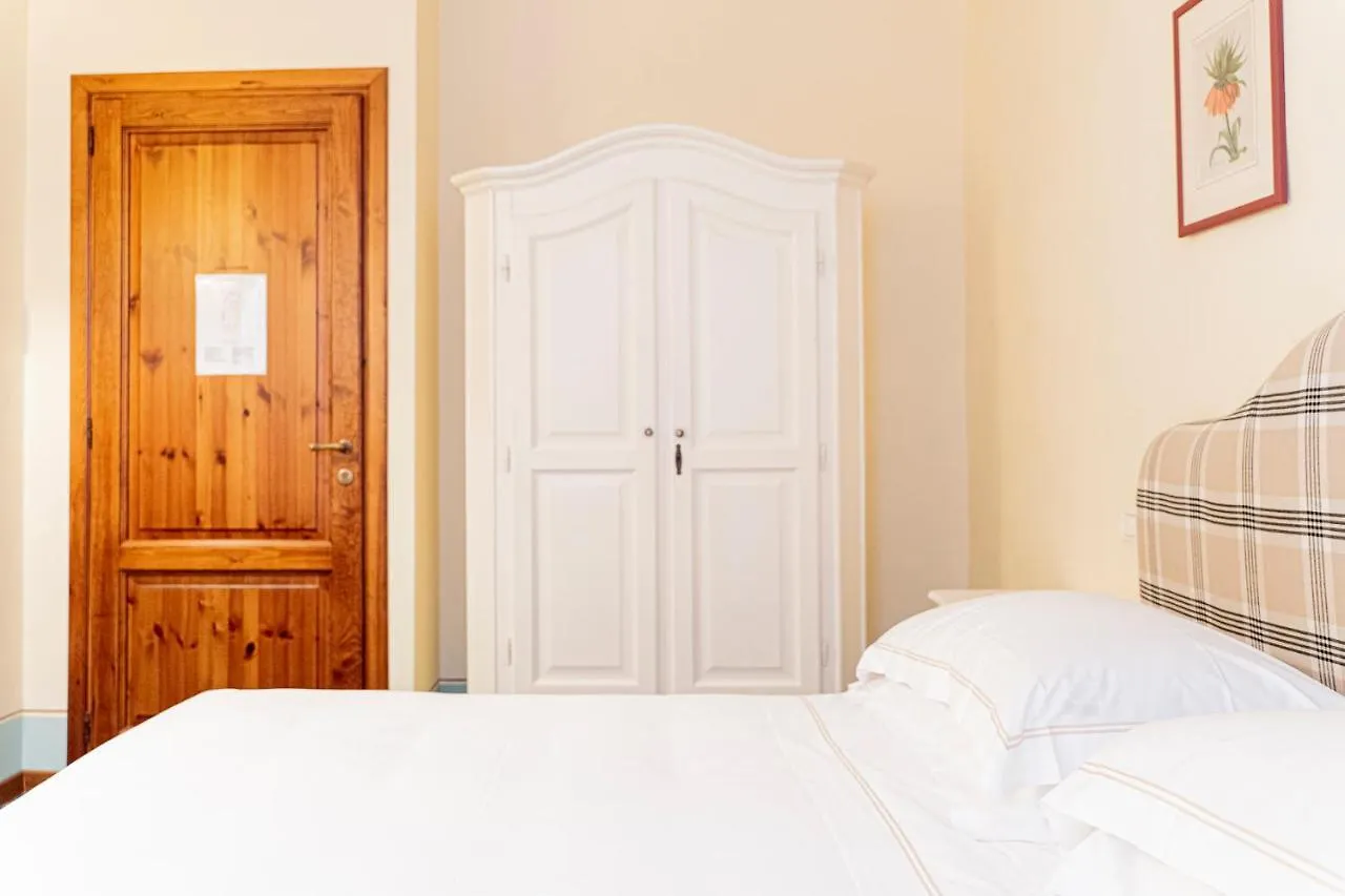 בית הארחה פירנצה Casa Uffizi XIII Century Tower House Boutique Hotel